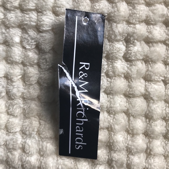 R&M Richards Merlot v- neck gown shoulder out Size 12 Brand New never worn - Picture 9 of 11